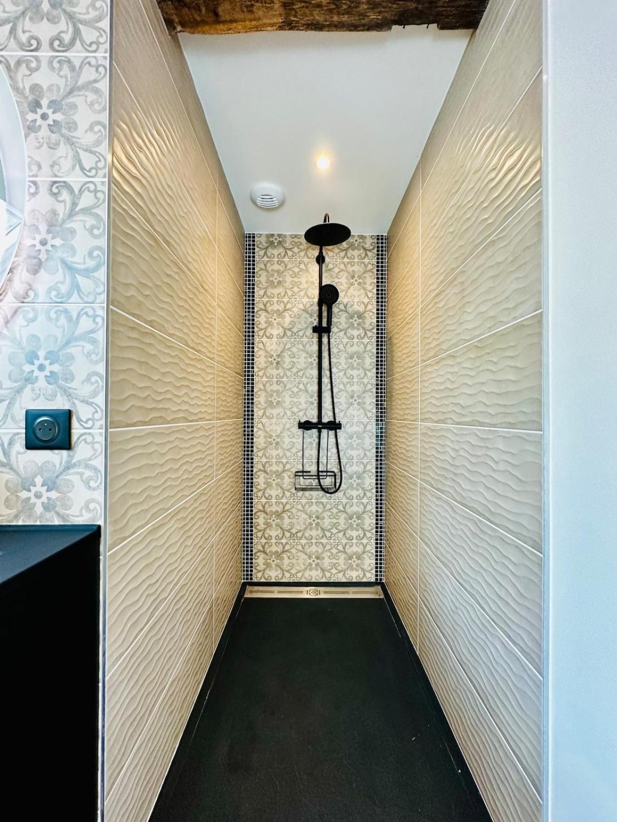 T5 Grand Confort Hypercentre Tours Bagian luar foto